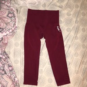 Gymshark beat red cropped leggings